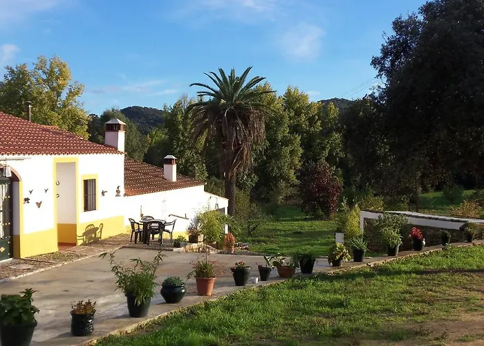 Casa Rural La Zafrilla * Jerez De Los Caballeros